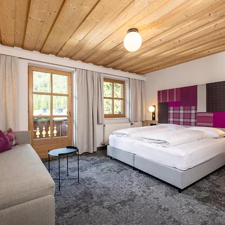 Kinder-&gletscherhotel Hintertuxerhof Hotel Tux