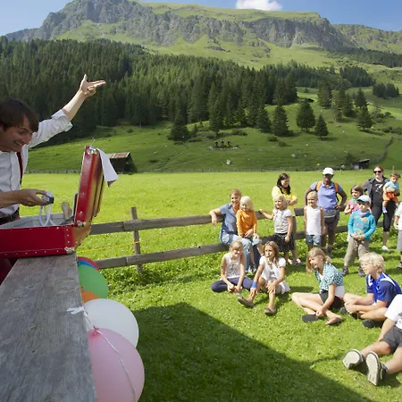 Kinder-&gletscherhotel Hintertuxerhof 4*