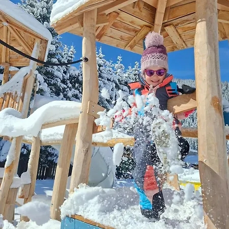 Отель Kinder- & Gletscherhotel Hintertuxerhof Тукс