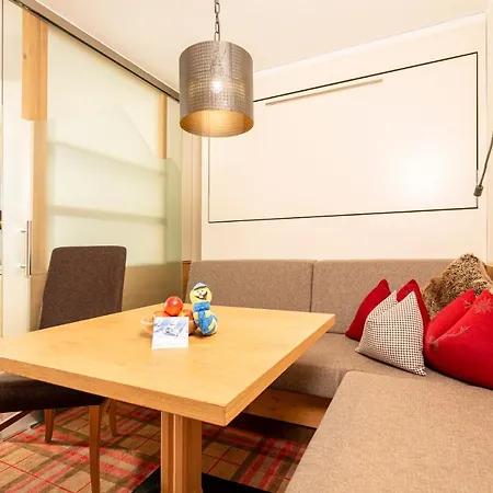 Kinder-&gletscherhotel Hintertuxerhof Hotel 4*