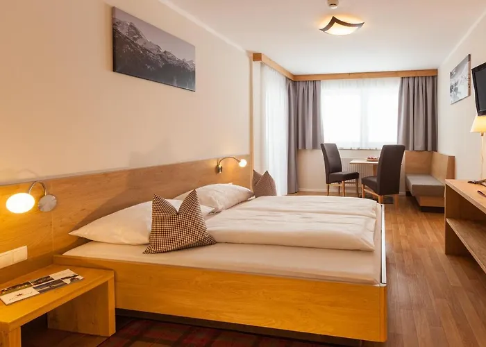 Hotell Kinder- & Gletscherhotel Hintertuxerhof 4*