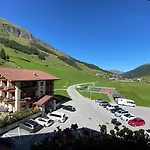 Kinder- & Gletscherhotel Hintertuxerhof 4* 턱스