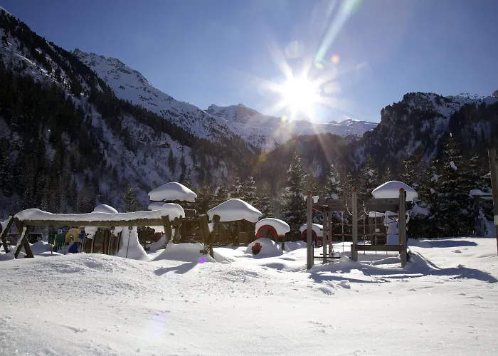 Kinder- & Gletscherhotel Hintertuxerhof 4* טוקס