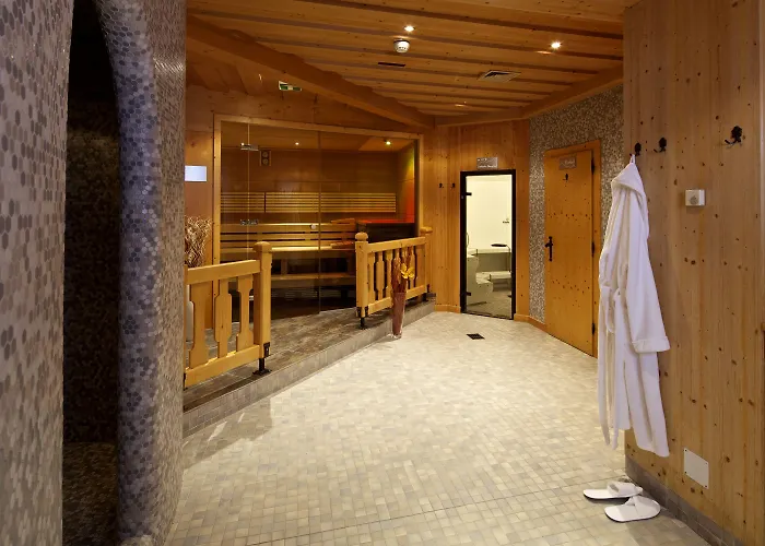 מלון Kinder- & Gletscherhotel Hintertuxerhof 4*